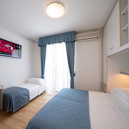 Hotel Laurin Jesolo Extérieur photo