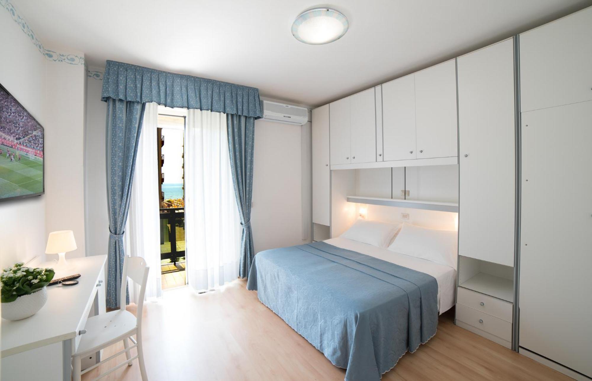 Hotel Laurin Jesolo Extérieur photo