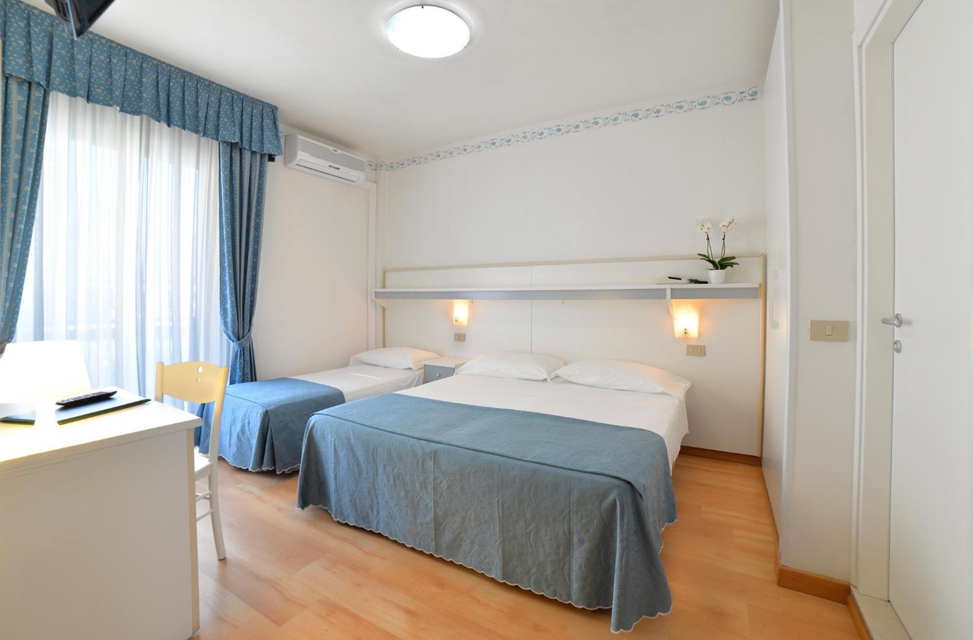 Hotel Laurin Jesolo Extérieur photo